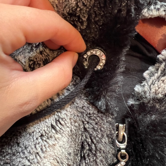 Bebe Fur hoodie jacket pom poms - Picture 8 of 10